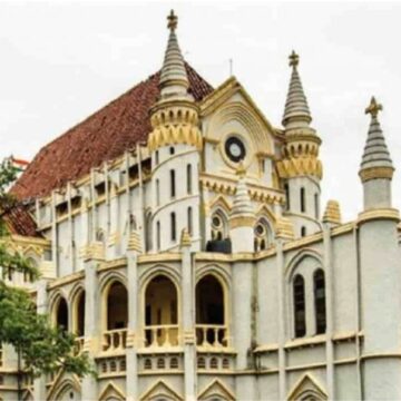 Oplus_131072 ലൈംഗികാതിക്രമ കേസുകളിൽ 24 ആഴ്ച വരെയും അതിനപ്പുറം ഗർഭധാരണം അവസാനിപ്പിക്കാൻ മധ്യപ്രദേശ് ഹൈക്കോടതി എസ്ഒപി ഏർപ്പെടുത്തി.