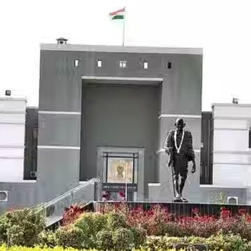 പുനരുപയോഗ പാത്രങ്ങളിൽ നിയമവിരുദ്ധമായി പായ്ക്ക് ചെയ്ത ഭക്ഷ്യ എണ്ണ വിൽപ്പനയ്‌ക്കെതിരായ പൊതുതാൽപര്യ ഹർജിയിൽ ഗുജറാത്ത് ഹൈക്കോടതി നോട്ടീസ് അയച്ചു