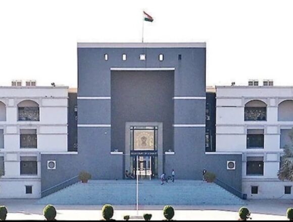 Oplus_131072 ഏഴ് വർഷത്തിന് ശേഷം സമർപ്പിച്ച മാപ്പ് അപേക്ഷ പുനഃസ്ഥാപിക്കണമെന്ന ഹർജി തള്ളിയ സെസ്റ്റാറ്റിന്റെ ഉത്തരവ് ഗുജറാത്ത് ഹൈക്കോടതി ശരിവച്ചു