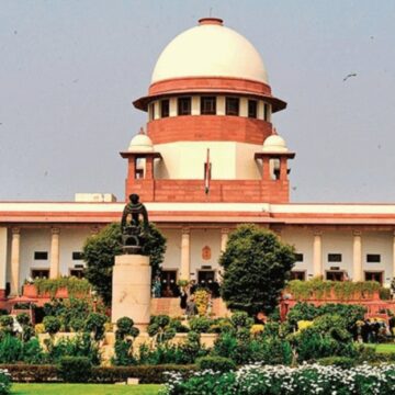 Oplus_131072 സോനം വാങ്ചുകിന്റെ തടങ്കലിനെതിരായ ഹർജിയിൽ സുപ്രീം കോടതി കേന്ദ്രത്തിന് നോട്ടീസ് അയച്ചു; ഭാര്യയുടെ വാദം ശരിയല്ല